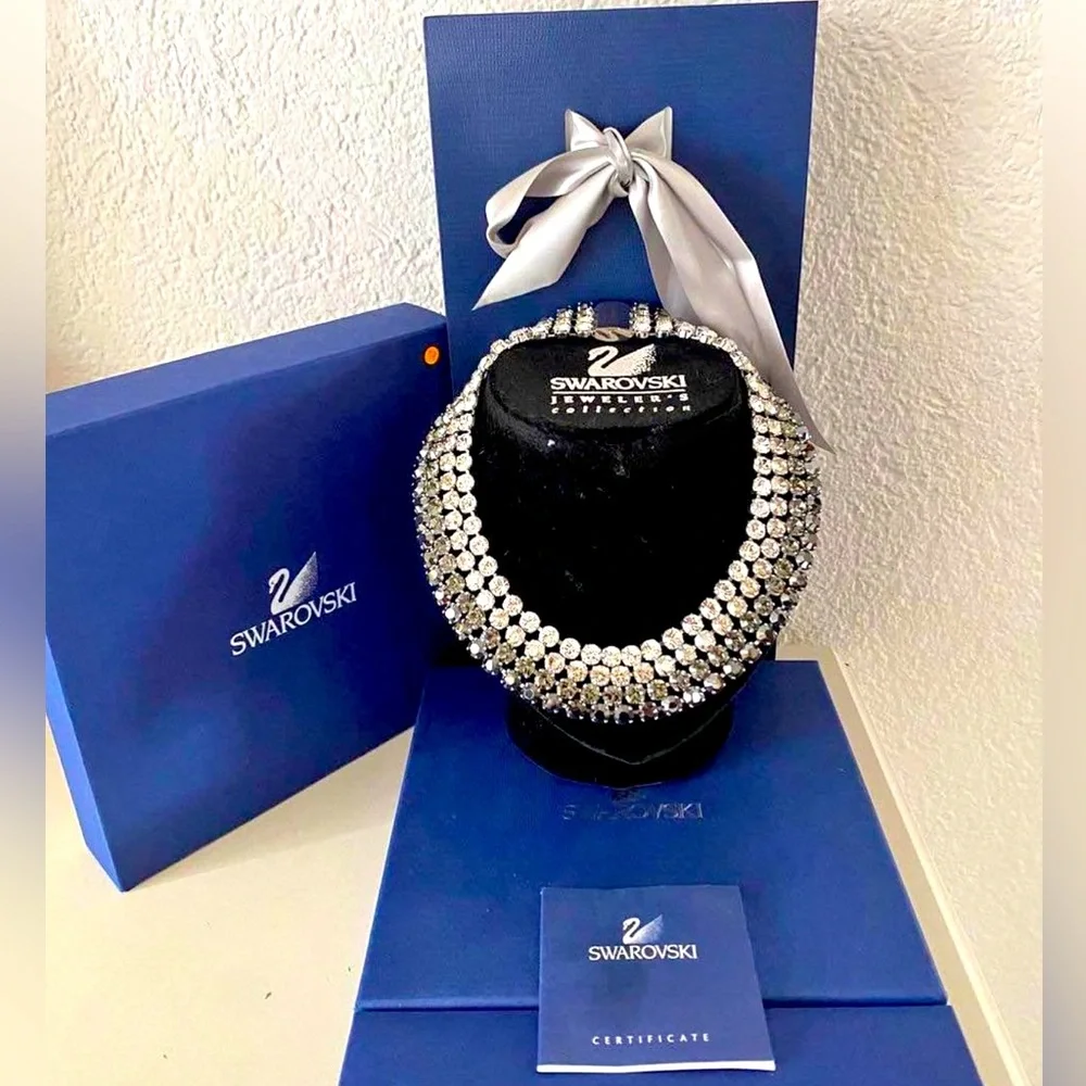 New in Box Swarovski Statement Collar Necklace. No longer Made - Picture 2 of 6